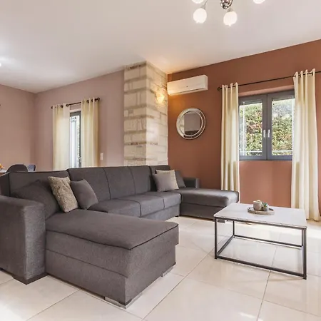 Villa Dreamland